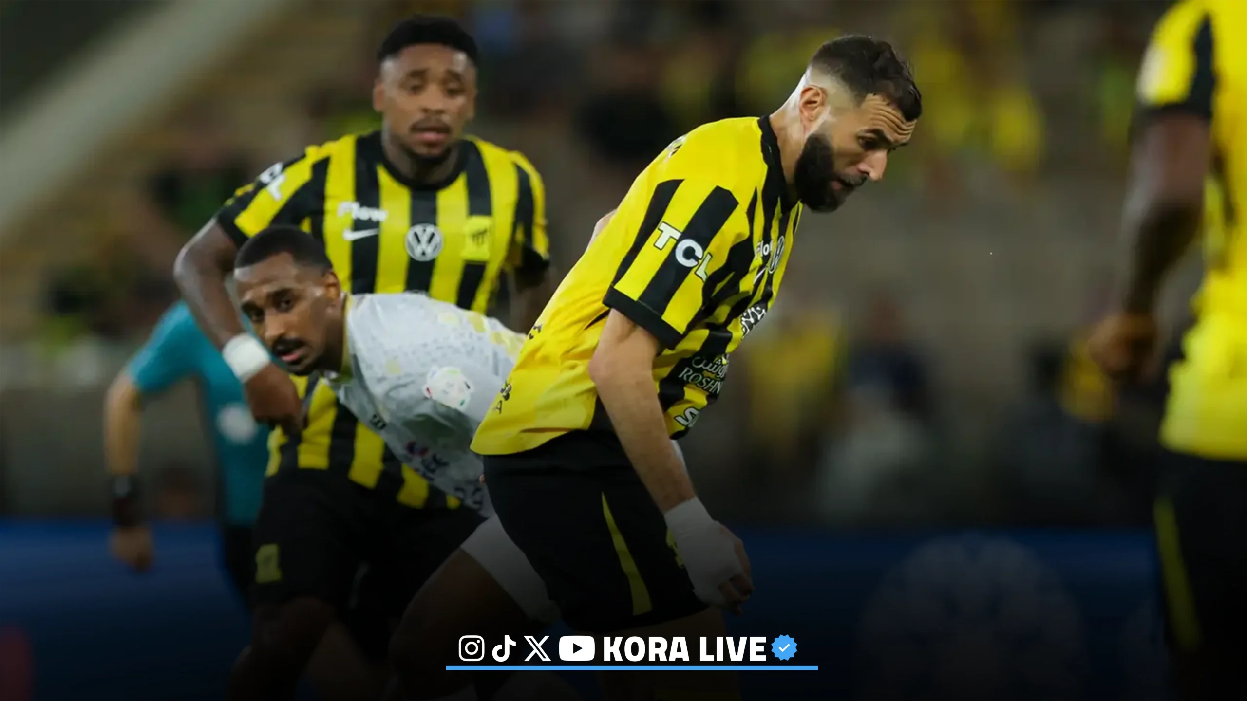 كريم بنزيما يسجل هدف صاروخي في شباك خصم اتحاد جدة بالدوري السعودي