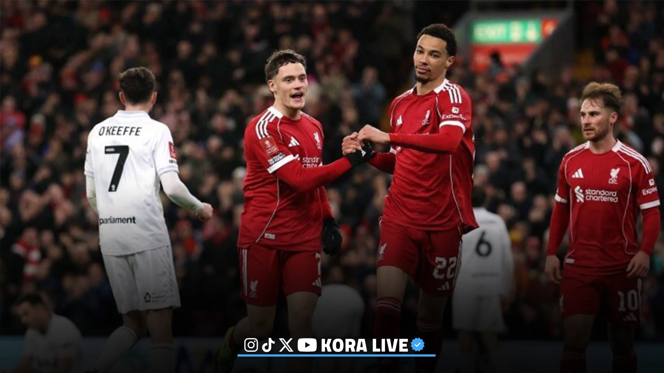 لاعبو ليفربول يحتفلون بالفوز على بارنسلي في كأس الاتحاد الإنجليزي 2026